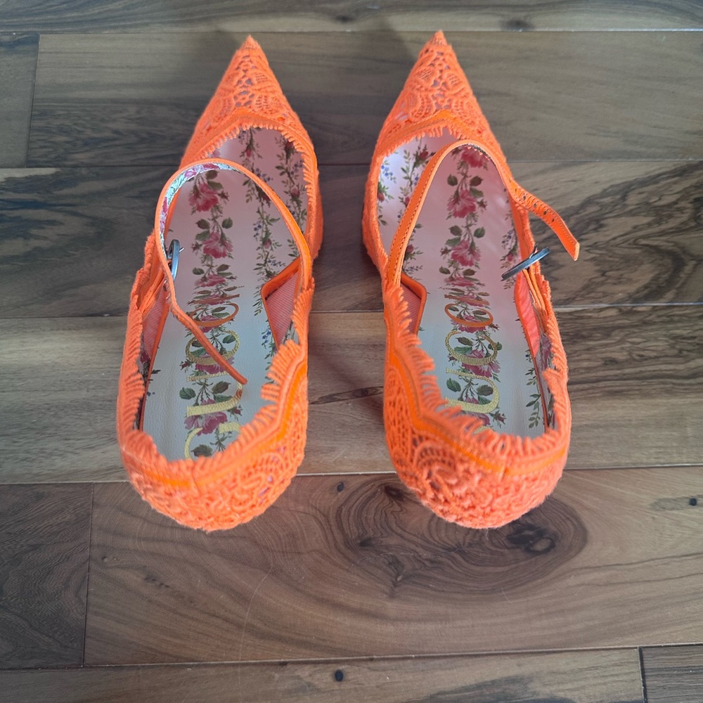 GUCCI Shoes Virginia Lace Mary Jane Pointy Pumps sz 37.5
EU NEW - Picture 5 of 8